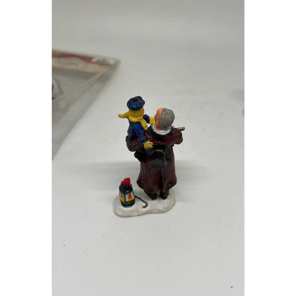 Lemax Christmas Village Accessories (4)